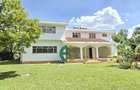 5 Bed House with En Suite in Runda - 3