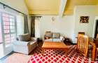 Serviced 2 Bed Apartment with En Suite in Rosslyn - 4