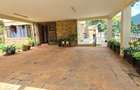 5 Bed Townhouse with En Suite at Lavington Road - 5