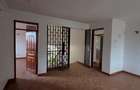 5 Bed Townhouse with En Suite in Kitisuru - 4