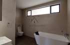 4 Bed Townhouse with En Suite in Lavington - 7