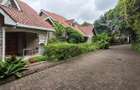 4 Bed Townhouse with En Suite in Lavington - 18