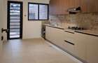 5 Bed Townhouse with En Suite in Lavington - 3