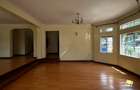 5 Bed Townhouse with En Suite at James Gichuru - 5