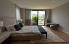 5 Bed House with En Suite in Runda - 9
