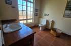 4 Bed House with En Suite in Runda - 18