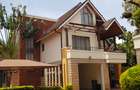 5 Bed Townhouse with En Suite at Off Convent Drive - 1