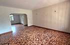 3 Bed Apartment with En Suite at Lavington - 4