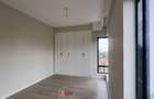 2 Bed Apartment with En Suite in Riverside - 6