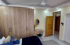 3 Bed Apartment with En Suite at Beach Road - 16