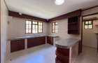 4 Bed Townhouse with En Suite in Lavington - 16