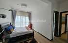 Serviced 3 Bed Apartment with En Suite at Rosslyn - 2