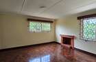 4 Bed Townhouse with En Suite in Lavington - 16