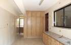 4 Bed Villa with En Suite in Westlands Area - 12