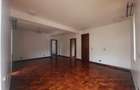 6 Bed Villa with En Suite in Lavington - 8