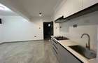 1 Bed Apartment with En Suite at Kindaruma Road - 2