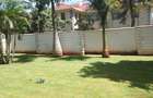 6 Bed Townhouse with En Suite at Karen Hardy - 3