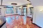 5 Bed House with En Suite in Runda - 3