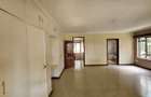 5 Bed House with En Suite in Nyari - 6