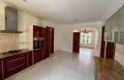 5 Bed Villa with En Suite in Lavington - 12