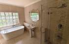 4 Bed House with En Suite at Lavington Green - 14