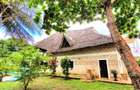 3 Bed Villa with En Suite in Diani - 2