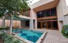 5 Bed Townhouse with En Suite at Convent Drive - 2