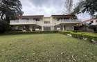 6 Bed House with En Suite in Nyari - 9