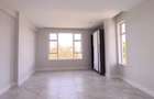 3 Bed Apartment with En Suite at Rhapta Rd - 18