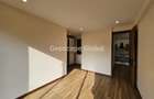 3 Bed Apartment with En Suite in Spring Valley - 15