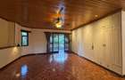 5 Bed House with En Suite in Runda - 14