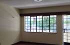 2 Bed Apartment with En Suite in Westlands Area - 4