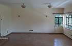 4 Bed Townhouse with En Suite in Runda - 9
