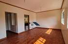 4 Bed House with En Suite at Lavington - 10
