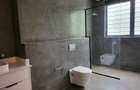 4 Bed Townhouse with En Suite in Lake View - 13