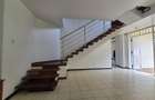 4 Bed House with En Suite in Spring Valley - 12