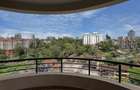 4 Bed Apartment with En Suite at Riverside Drive - 10