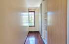 5 Bed House with En Suite at Kyuna - 16