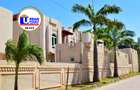 5 Bed House with En Suite in Nyali Area - 2