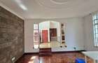 4 Bed Townhouse with En Suite at Rosslyn Garden - 3