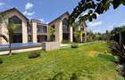 5 Bed Villa with En Suite in Runda - 1