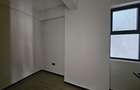 1 Bed Apartment with Gym in Kilimani - 4