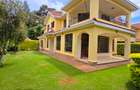 4 Bed Townhouse with En Suite at Lavington Green - 7