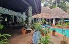 3 Bed Villa with En Suite at La-Marina - 4
