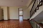 4 Bed Townhouse with En Suite in Lavington - 9