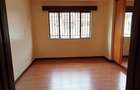 4 Bed Townhouse with En Suite at Grevellea - 11