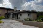 3 Bed House in Nyari - 2
