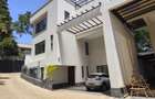 4 Bed Townhouse with En Suite in Taita-Taveta - 1