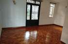 5 Bed House with En Suite in Runda - 9