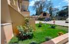 5 Bed Townhouse with En Suite in Lavington - 4